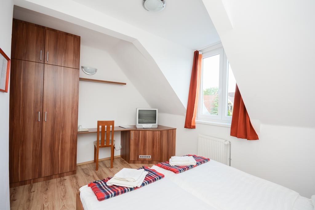 Hotel Hethland Zamárdi VSZ Üdülő Esterno foto